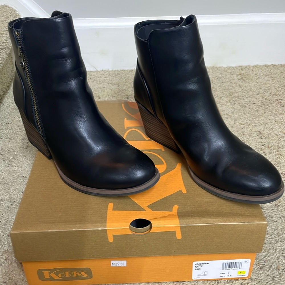Korks Size 9
